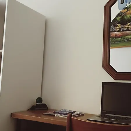 ホームステイ Renato House