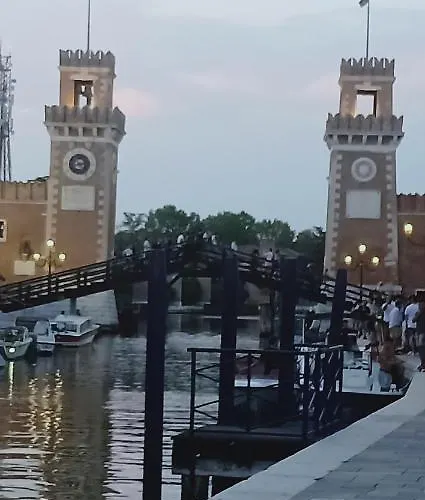 Renato House * ונציה